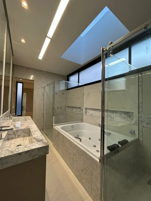 Casa Curadoria - Facilitamos a sua jornada com imóveis por meio de experiências inéditas e indicações precisas. Entre em Contato.